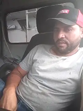 Snapshot of pau-de-ourod chatting on April 10, 2026, 11:50 am pau-de-ourod online show from April 10, 2026, 11:50 am