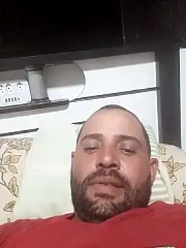 Snapshot of pau-de-ourod chatting on April 9, 2026, 10:38 pm pau-de-ourod online show from April 9, 2026, 10:38 pm