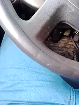 Snapshot of pau-de-ourod chatting on April 12, 2026, 10:51 am pau-de-ourod online show from April 12, 2026, 10:51 am