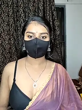Snapshot of Alix_cuti chatting on May 13, 2026, 5:53 pm Alix cuti online show from May 13, 2026, 5:53 pm