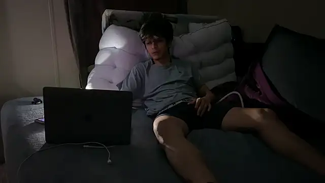 Mardelrey online show from April 9, 2026, 7:31 pm