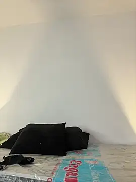 Snapshot of SaraBellini chatting on February 19, 2026, 7:00 pm SaraBellini online show from February 19, 2026, 7:00 pm