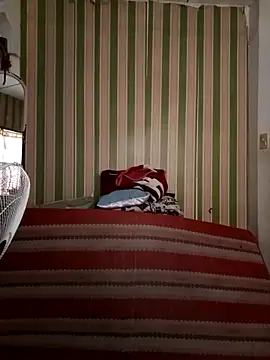 Snapshot of WildJennifercum chatting on February 13, 2026, 4:45 am WildJennifercum online show from February 13, 2026, 4:45 am