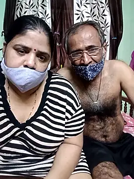 Snapshot of HoneyHush chatting on March 23, 2026, 1:11 pm HoneyHush online show from March 23, 2026, 1:11 pm