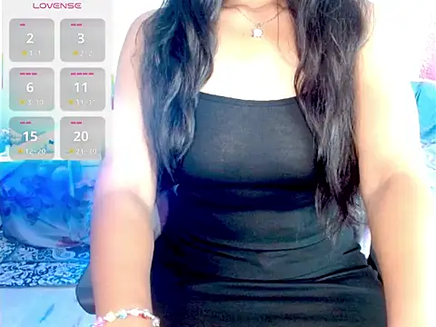 Snapshot of ELIZA_01 chatting on May 6, 2026, 5:00 am ELIZA 01 online show from May 6, 2026, 5:00 am