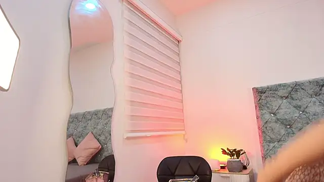 Samanta-Rose online show from February 16, 2026, 2:21 am