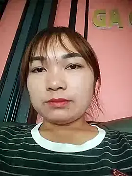 cute-hiphop online show from July 6, 2026, 5:14 am
