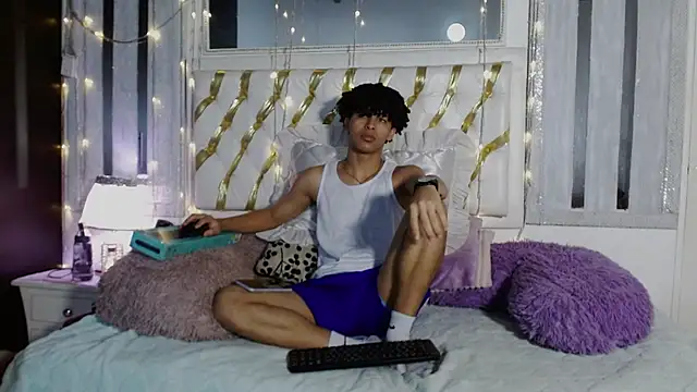 Snapshot of ian_smith_ chatting on February 5, 2026, 12:45 pm ian smith online show from February 5, 2026, 12:45 pm