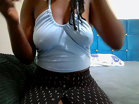 Lebo2004 online show from March 5, 2026, 9:39 am