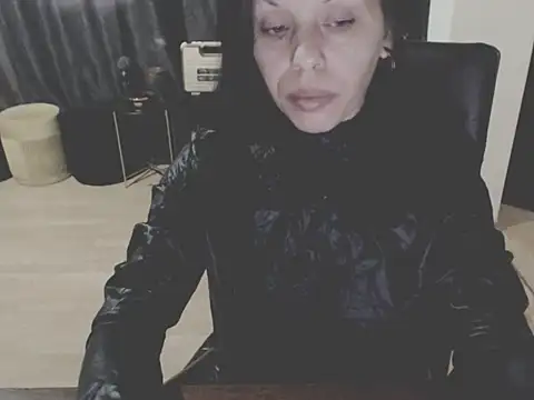 IconDomme online show from February 25, 2026, 7:03 pm