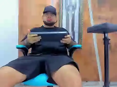 Snapshot of Chris_Evans22 chatting on February 7, 2026, 11:51 am Chris Evans22 online show from February 7, 2026, 11:51 am