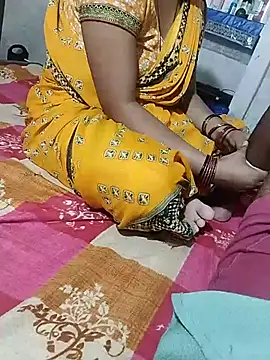 Snapshot of horny_indian90 chatting on April 21, 2026, 5:58 am horny indian90 online show from April 21, 2026, 5:58 am