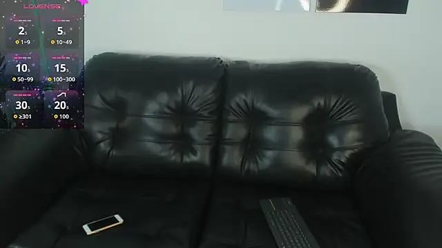 chloe petite2 online show from February 10, 2026, 12:59 pm