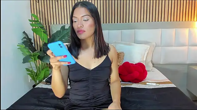 Snapshot of Georgia_Vega chatting on February 3, 2026, 7:41 pm Georgia Vega online show from February 3, 2026, 7:41 pm