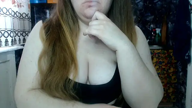 Snapshot of MaryShiny_ chatting on March 11, 2026, 8:41 am MaryShiny online show from March 11, 2026, 8:41 am