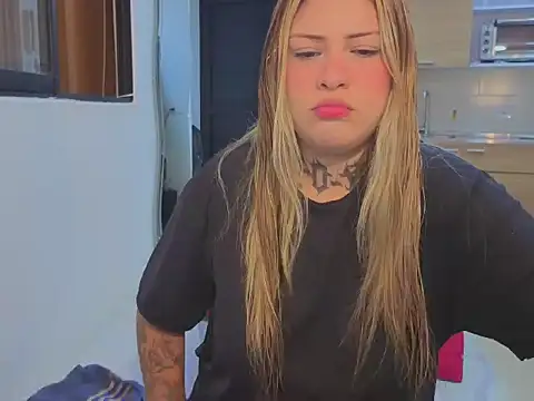 Snapshot of chleopalmerxxx chatting on February 16, 2026, 10:07 pm chleopalmerxxx online show from February 16, 2026, 10:07 pm