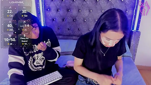 Naughty Elegance online show from February 21, 2026, 12:07 pm