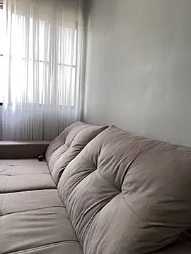 ruffvip online show from March 9, 2026, 1:36 pm