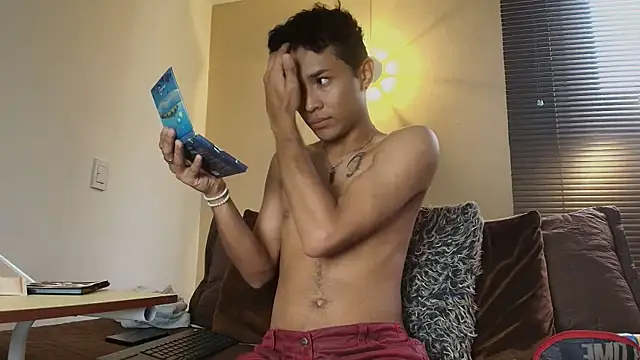 Snapshot of Damon_Salvarote_S chatting on February 10, 2026, 7:35 pm Damon Salvarote S online show from February 10, 2026, 7:35 pm