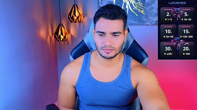 Snapshot of AndresRodriguez1 chatting on May 14, 2026, 12:24 pm AndresRodriguez1 online show from May 14, 2026, 12:24 pm