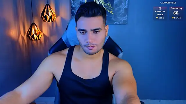 Snapshot of AndresRodriguez1 chatting on May 2, 2026, 12:21 pm AndresRodriguez1 online show from May 2, 2026, 12:21 pm