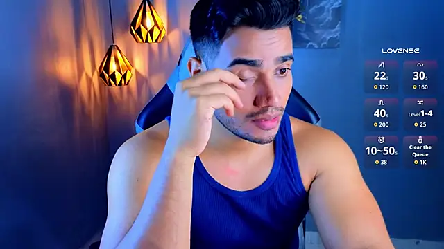 Snapshot of AndresRodriguez1 chatting on April 20, 2026, 11:28 pm AndresRodriguez1 online show from April 20, 2026, 11:28 pm