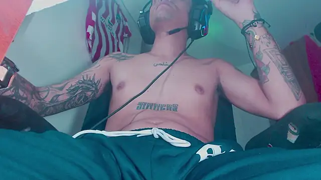 Snapshot of theskateboy chatting on February 21, 2026, 8:16 am theskateboy online show from February 21, 2026, 8:16 am