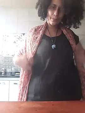 Snapshot of Milf25b chatting on February 23, 2026, 5:02 pm Milf25b online show from February 23, 2026, 5:02 pm