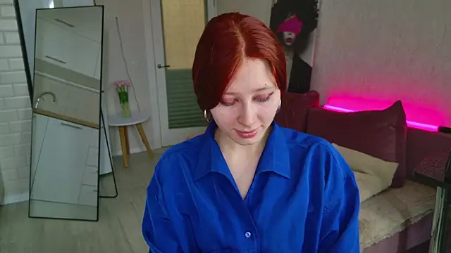 Weisser Moon online show from February 28, 2026, 5:07 am