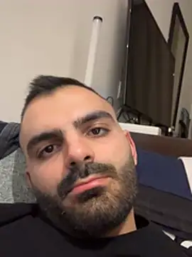 Snapshot of aidick10 chatting on February 4, 2026, 3:29 pm aidick10 online show from February 4, 2026, 3:29 pm