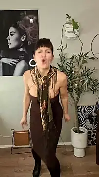 Bella Velour online show from February 22, 2026, 4:52 pm