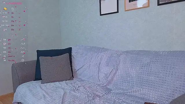 Snapshot of fancy_bella_ chatting on February 24, 2026, 8:37 am fancy bella online show from February 24, 2026, 8:37 am