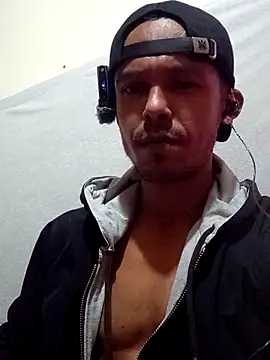 Snapshot of DeivisDeejay chatting on February 20, 2026, 7:21 am DeivisDeejay online show from February 20, 2026, 7:21 am