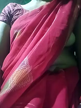Royal hotti0011 online show from April 23, 2026, 4:08 pm