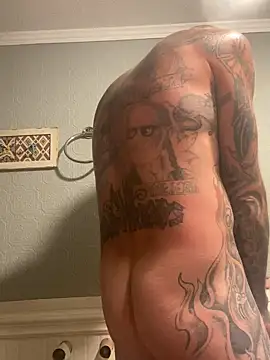 mrtattoo25 online show from March 23, 2026, 6:57 am