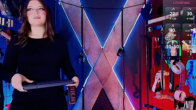 Snapshot of Candyqueen_bdsm_ chatting on March 22, 2026, 3:43 am Candyqueen bdsm online show from March 22, 2026, 3:43 am