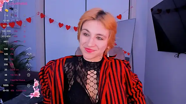 Snapshot of AutumnWhisper chatting on April 10, 2026, 3:41 pm AutumnWhisper online show from April 10, 2026, 3:41 pm