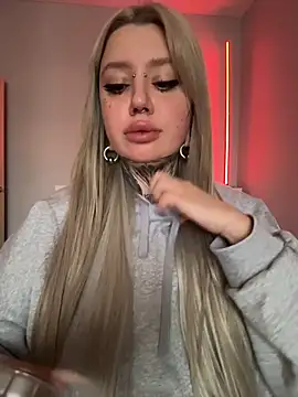 Chiibi online show from April 3, 2026, 9:05 am