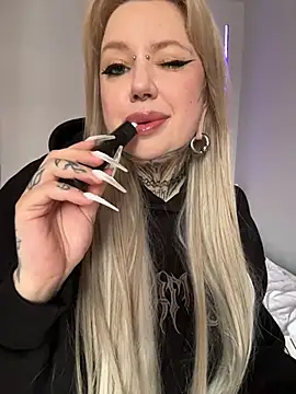 Chiibi online show from April 6, 2026, 10:05 am