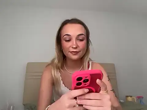 kelseyblu online show from March 2, 2026, 11:44 pm