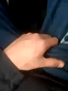 Snapshot of dallm5 chatting on March 20, 2026, 10:33 pm dallm5 online show from March 20, 2026, 10:33 pm