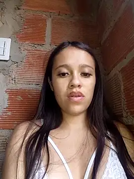 Snapshot of lachiki_plus chatting on February 26, 2026, 10:32 pm lachiki plus online show from February 26, 2026, 10:32 pm