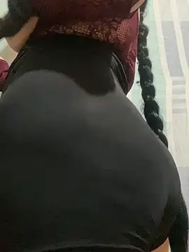 Mastress-cuckold online show from May 13, 2026, 11:23 pm