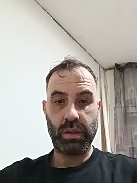 Javier0603 online show from May 17, 2026, 2:33 am