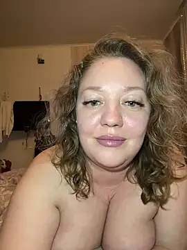 Snapshot of BBBWOOW chatting on April 1, 2026, 1:12 pm BBBWOOW online show from April 1, 2026, 1:12 pm