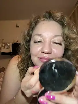 Snapshot of BBBWOOW chatting on April 1, 2026, 12:13 am BBBWOOW online show from April 1, 2026, 12:13 am