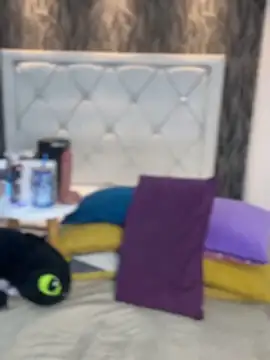 Samu Hott online show from March 27, 2026, 8:43 pm