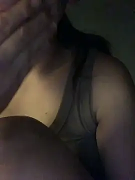 Snapshot of Luna_Babyyy chatting on April 25, 2026, 6:16 pm Luna Babyyy online show from April 25, 2026, 6:16 pm
