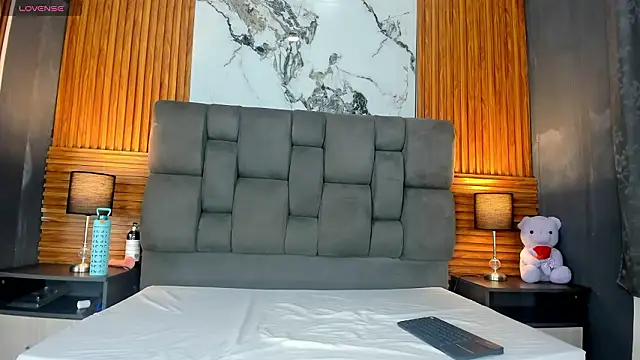 ellie doll1 online show from February 19, 2026, 7:22 pm