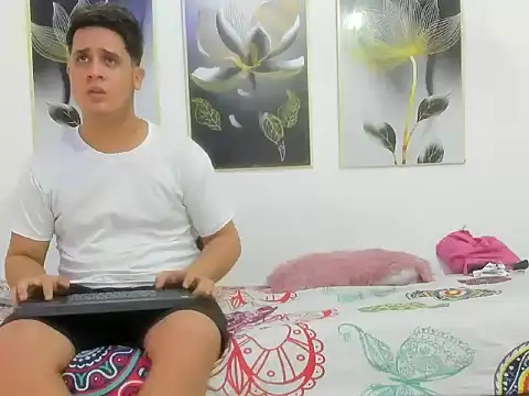 DarknessDesire online show from February 16, 2026, 7:12 pm